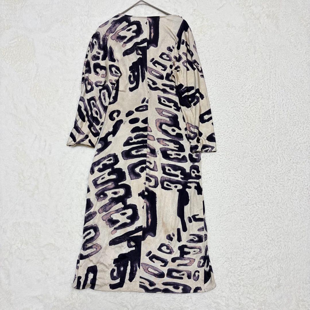 【Emilio Pucci】ワンピース ビジュー付 総柄 イタリヤ製 Vネック