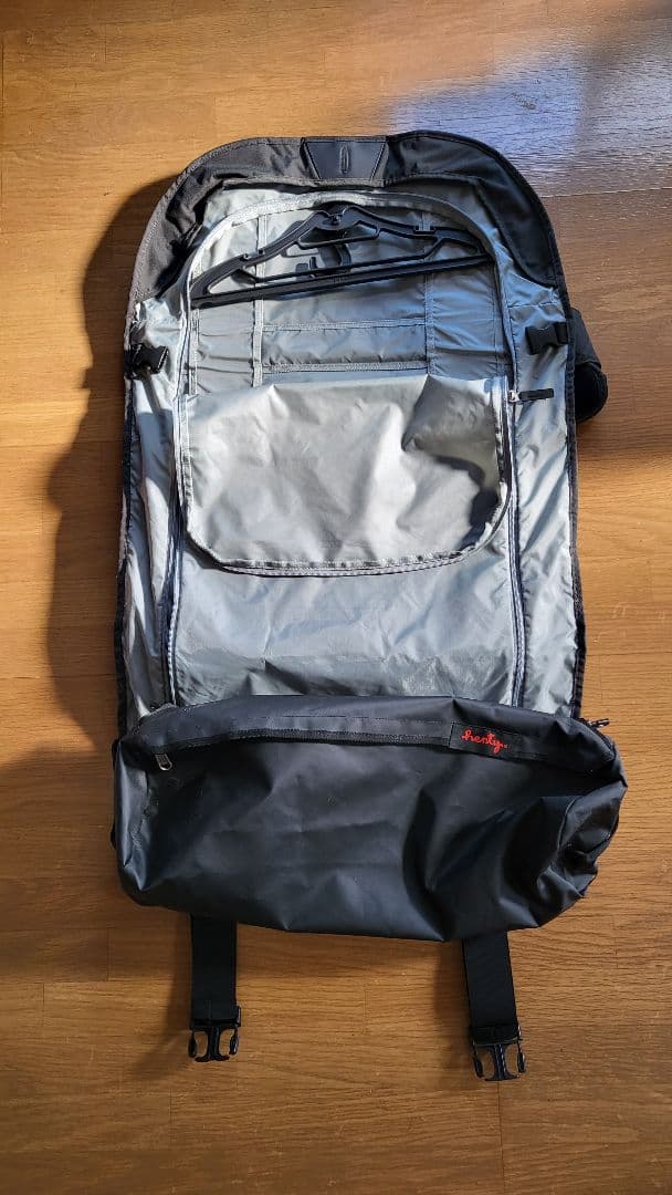 Henty Wingman 2　ヘンティ メッセンジャーバッグ