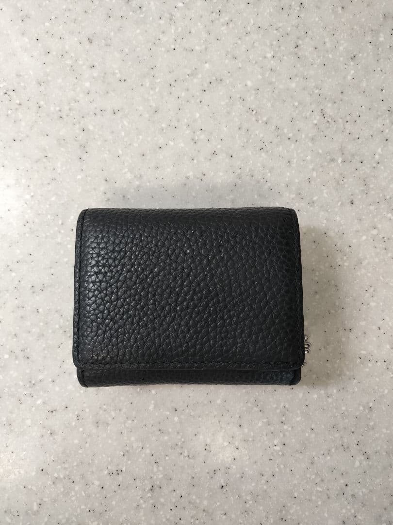VASIC ブラックレザー 三つ折り財布