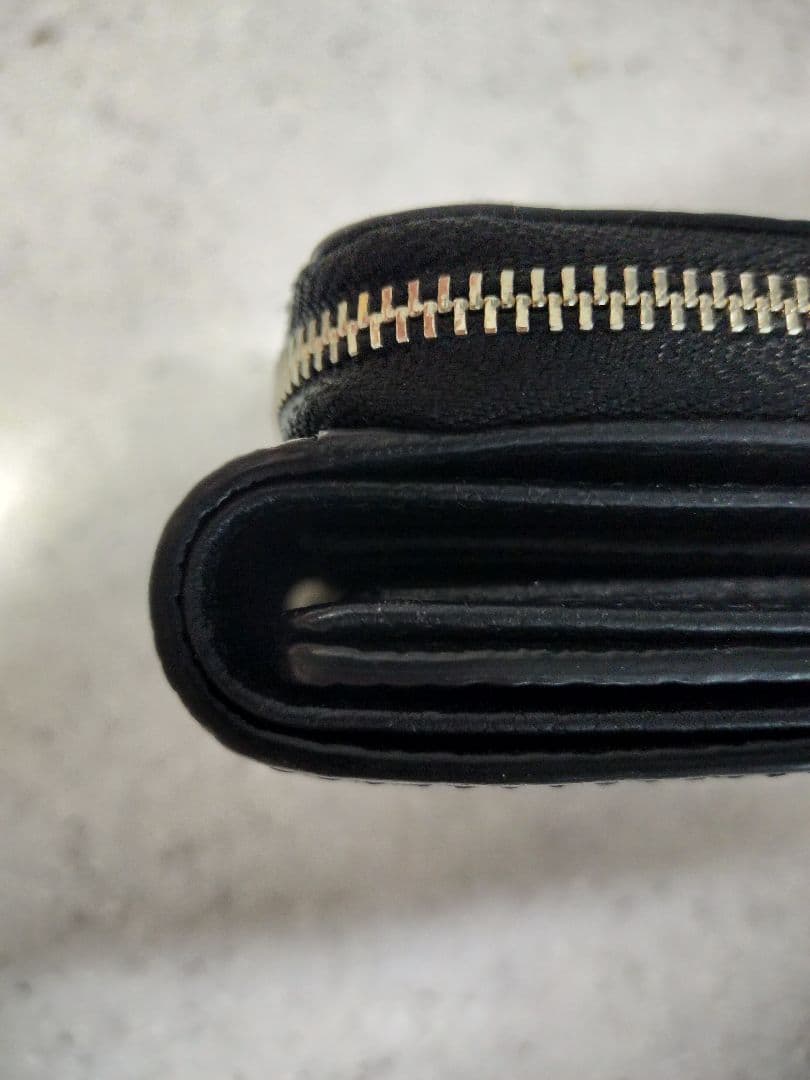 VASIC ブラックレザー 三つ折り財布