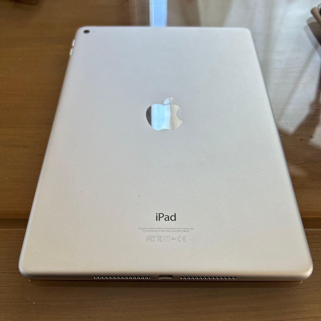Apple iPad Air 2 Wi-Fiモデル 32GB MNV62J/A