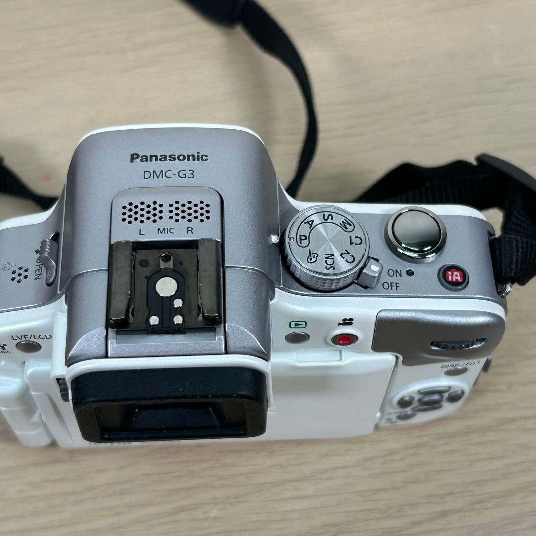 Panasonic LUMIX DMC-G3 一眼カメラ　B286
