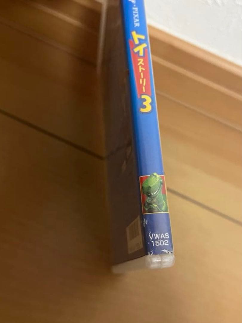 ディズニーPixar DVDまとめ売りトイストーリー ニモ モンスターズインク