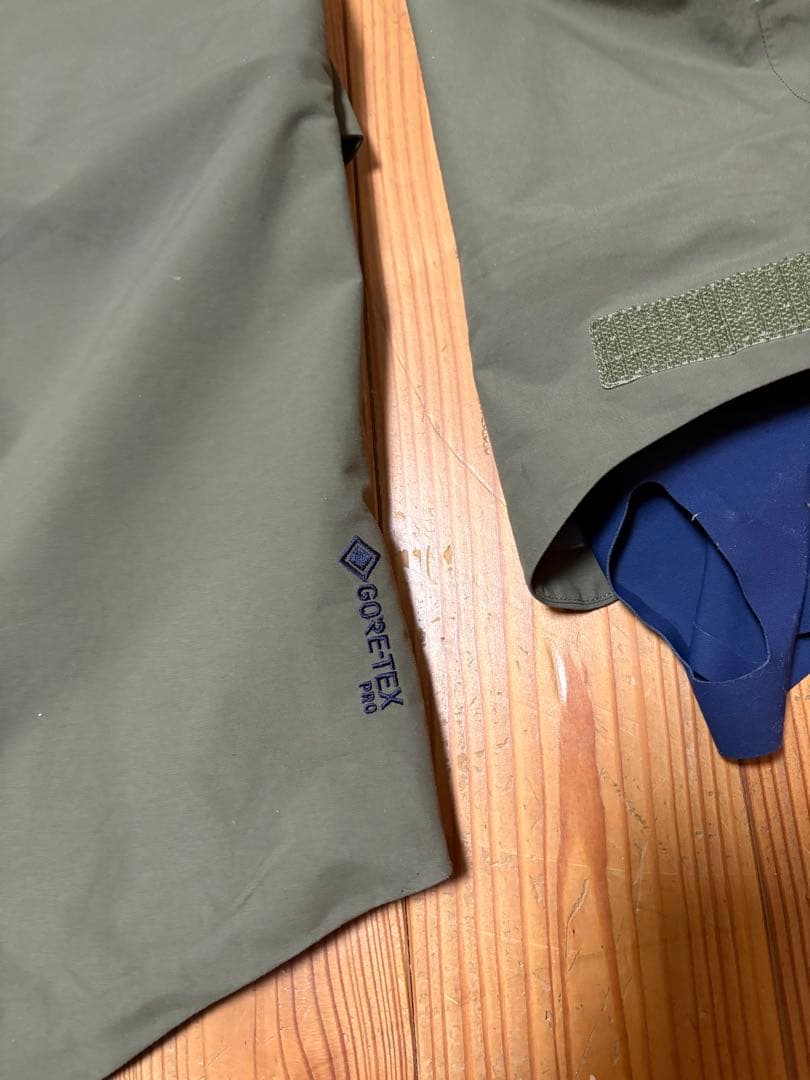 t*i様 ノローナ　タモックNorrona Tamok Gore-Tex Pro