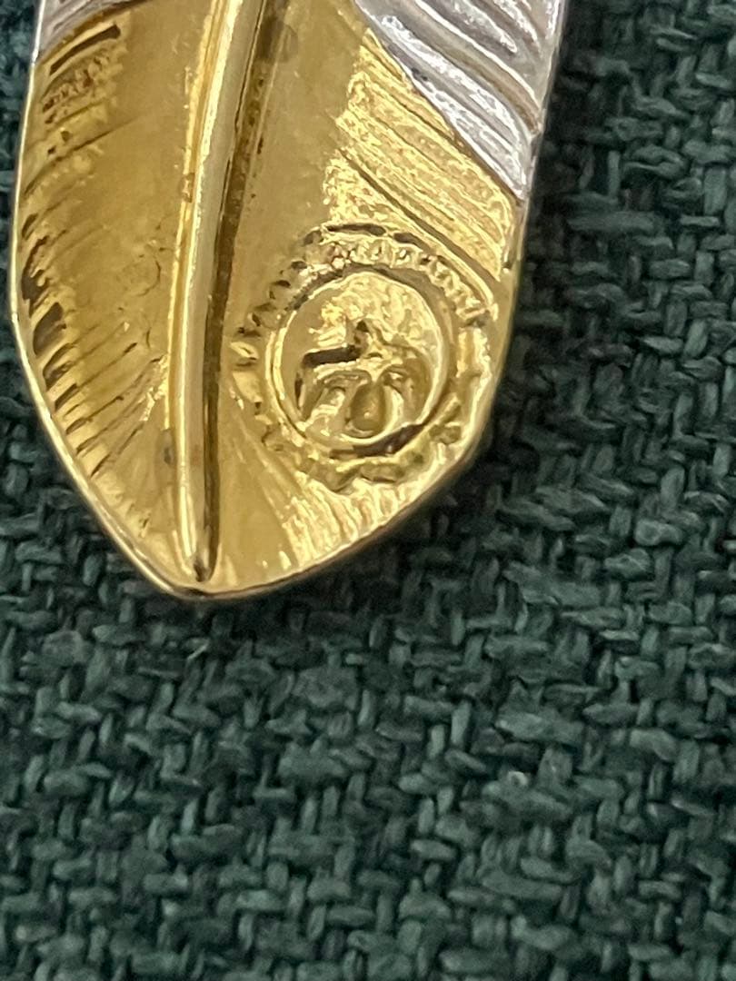 【本日削除】ゴローズ goro’s 先金特大フェザー　大メタル　鹿革紐　金ビーズ