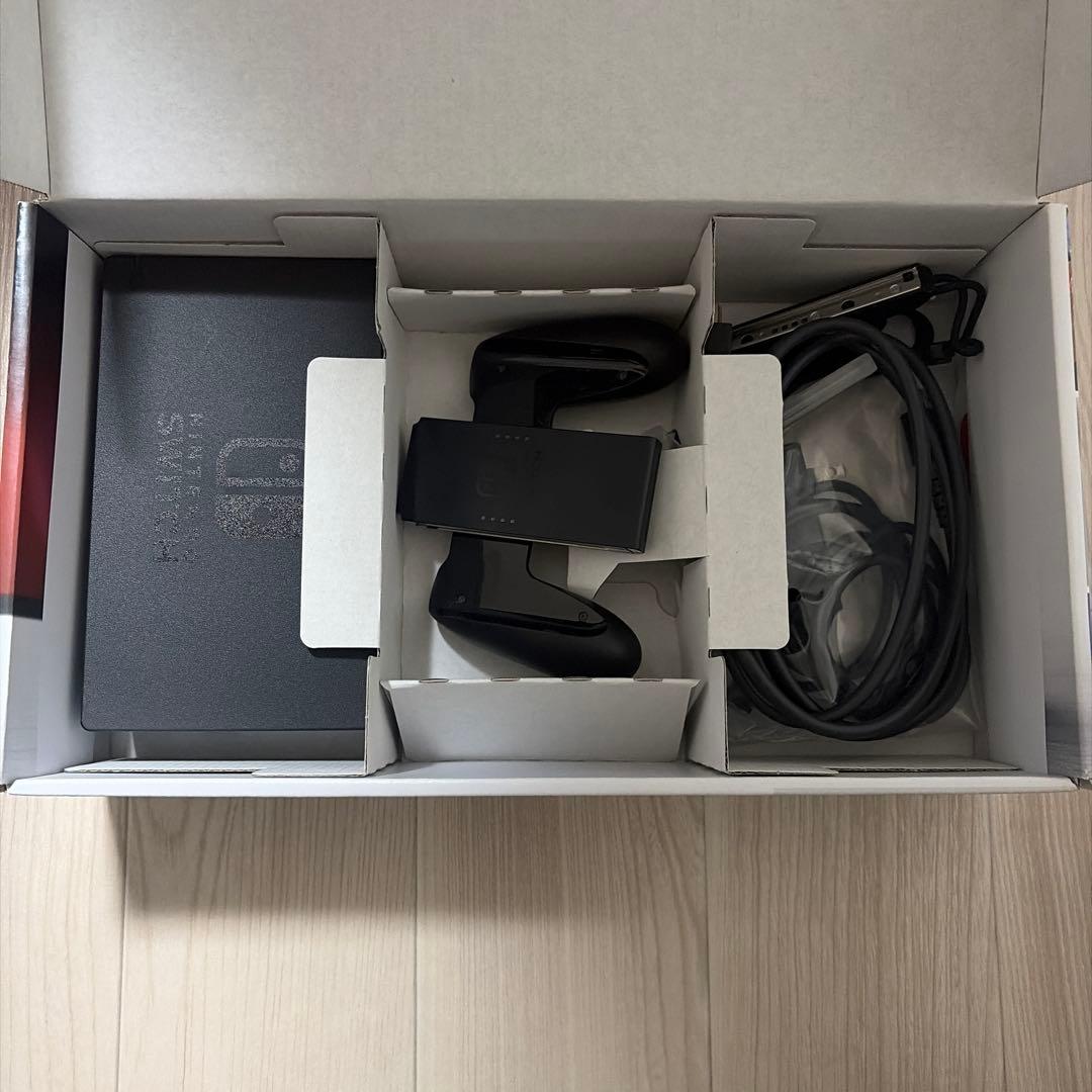 Nintendo Switch 本体 紫/黄