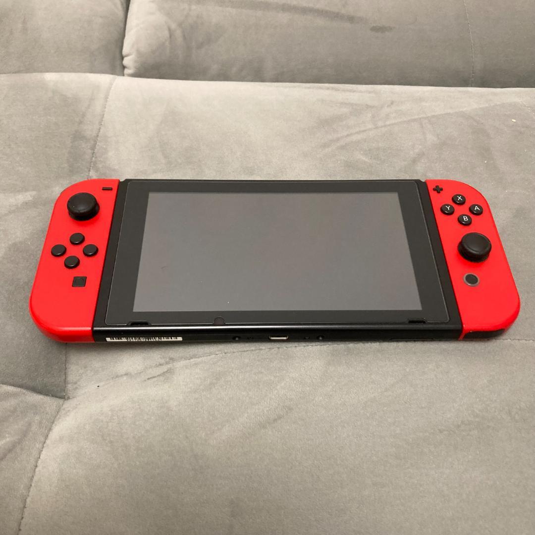 Nintendo Switch マリオレッド【ケース付き】