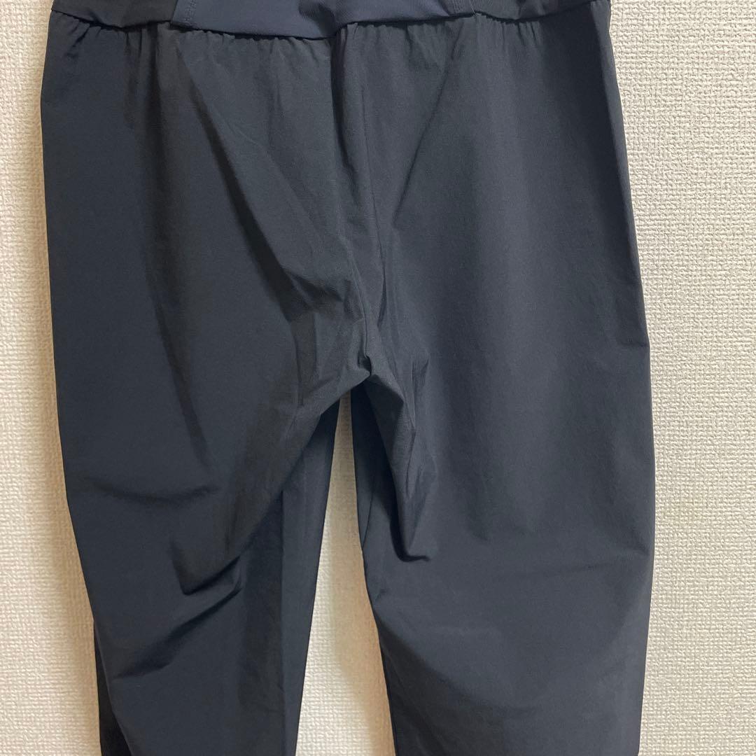 美品★バーブライトランニングパンツ M NB82173 ブラック ノースフェイス