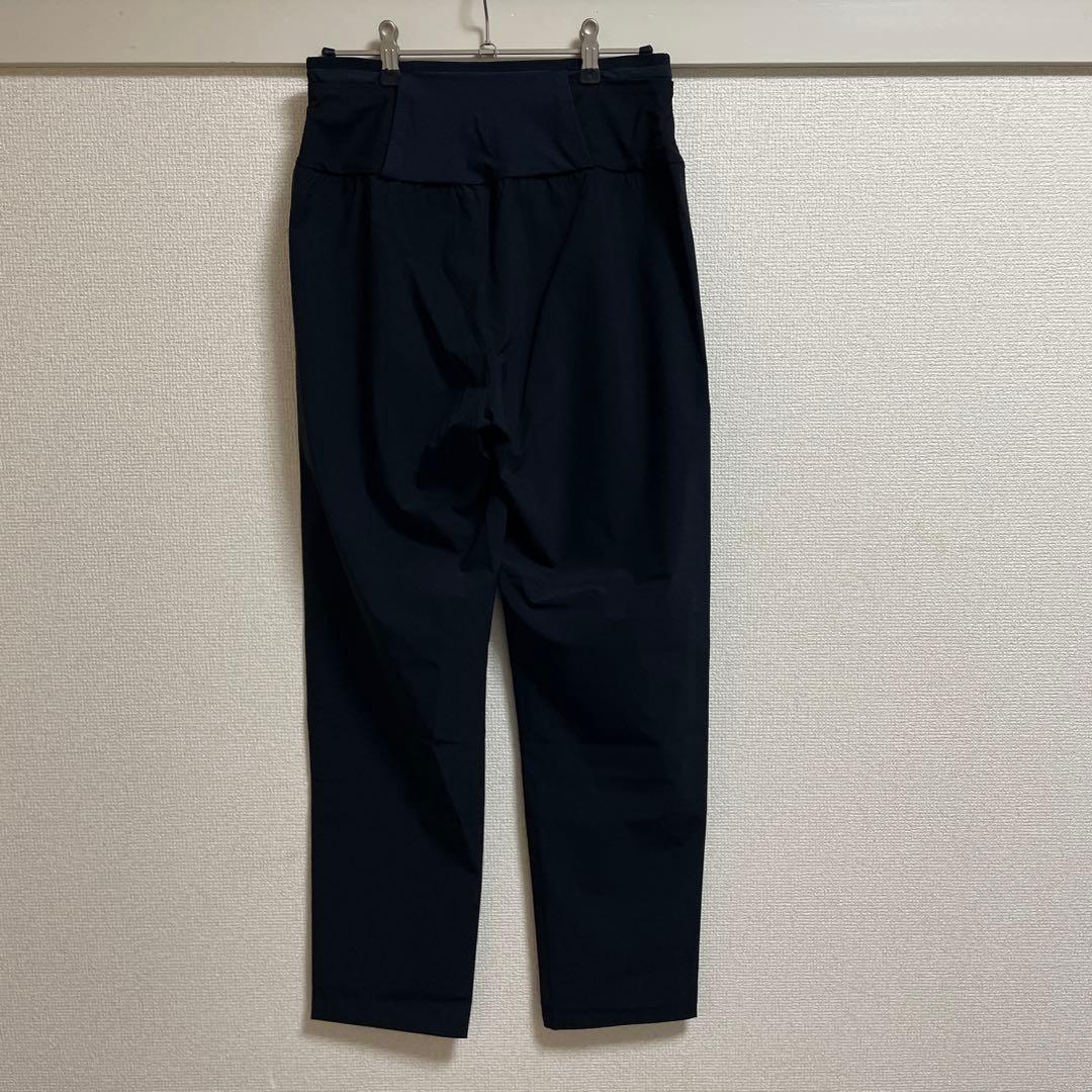 美品★バーブライトランニングパンツ M NB82173 ブラック ノースフェイス