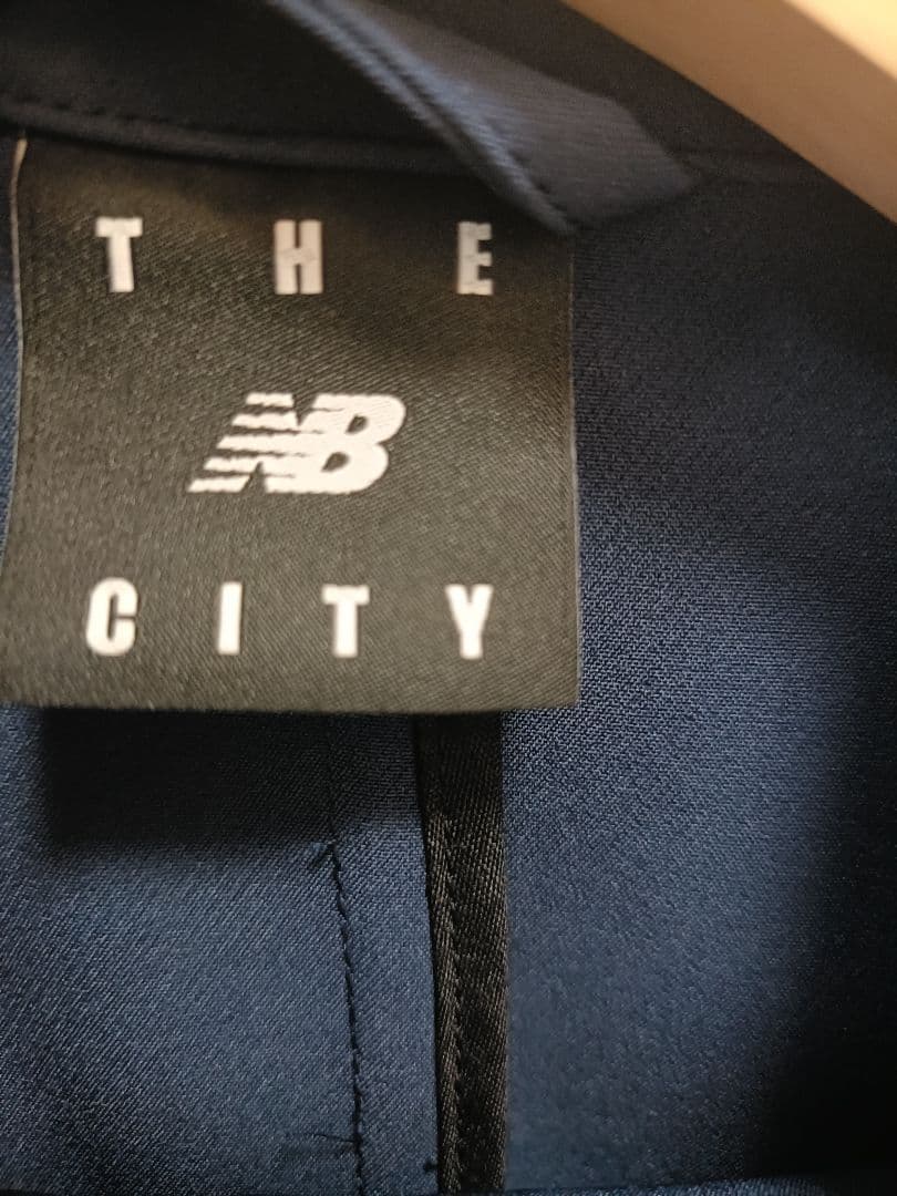ニューバランス THE CITY セットアップ　上下 S サイズ　ネイビー