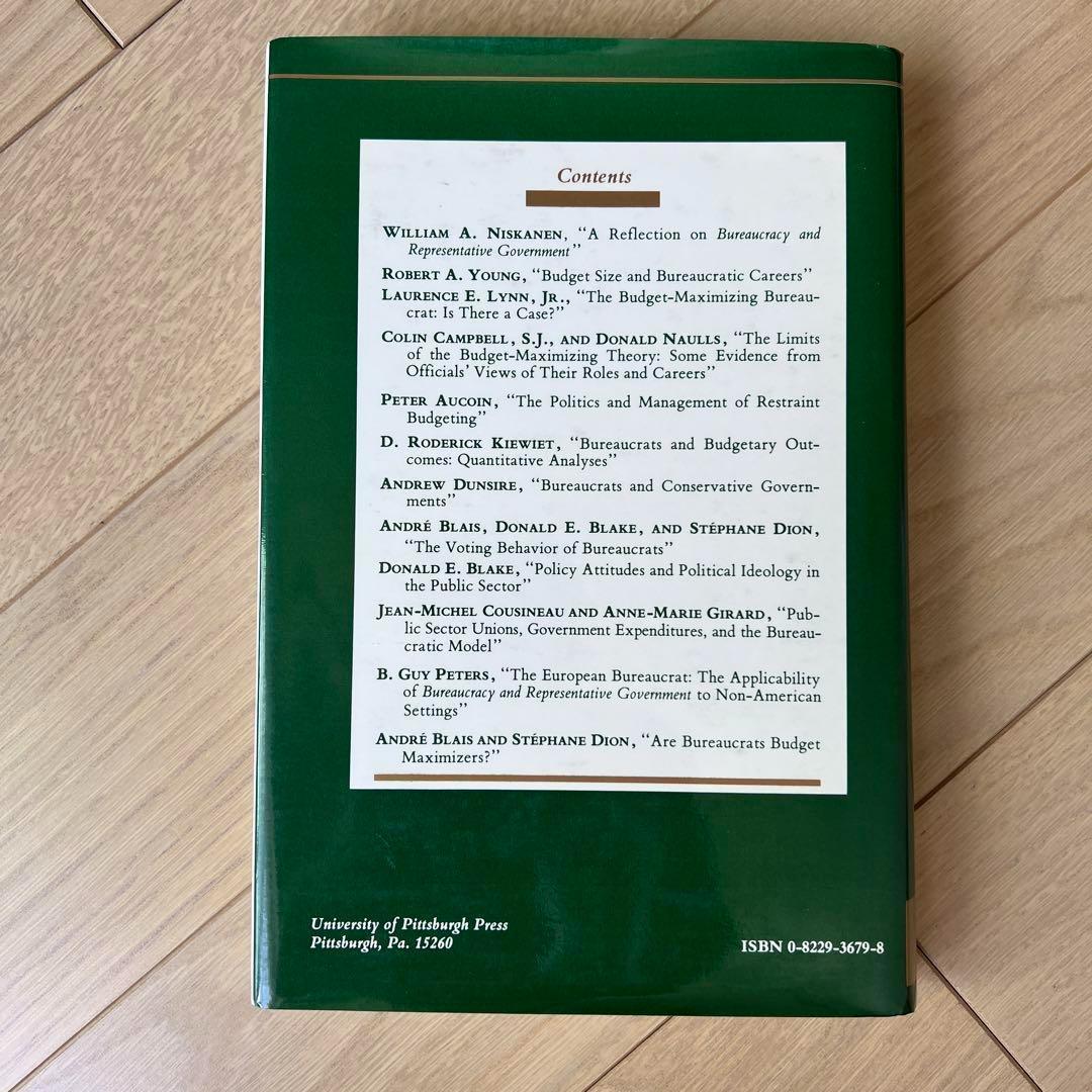 洋書 The Budget-Maximizing Bureaucrat