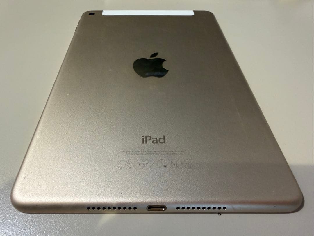 iPadミニ4 64GB Wi-Fi-Cellular simフリー　ゴールド