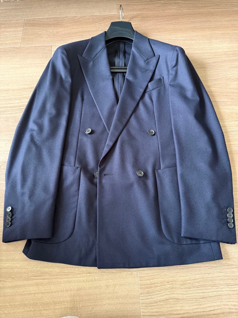 【美品】CARUSO (カルーゾ)セットアップ　サイズ44