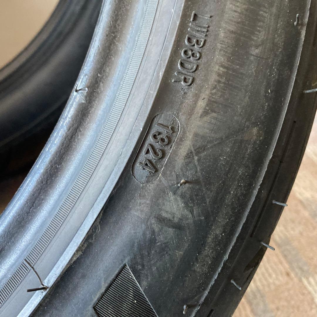 255/40R18 シバタイヤ