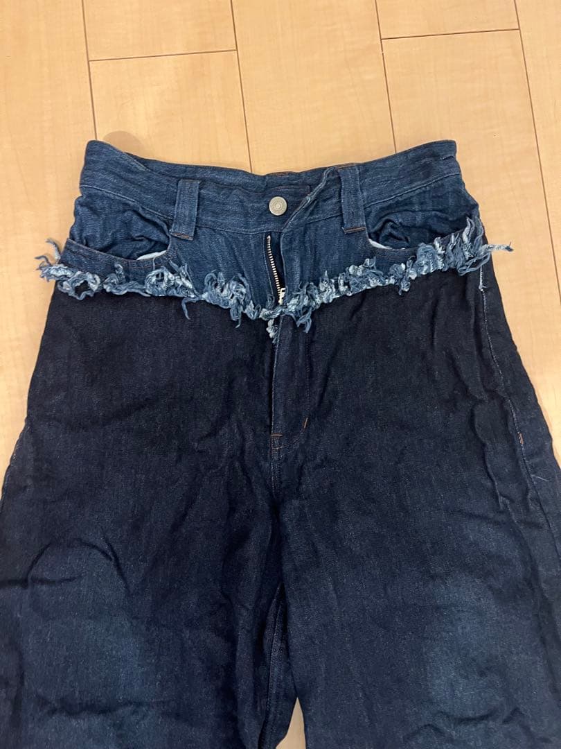 TSUMORI CHISATO フリンジ付きダークブルーデニムパンツ