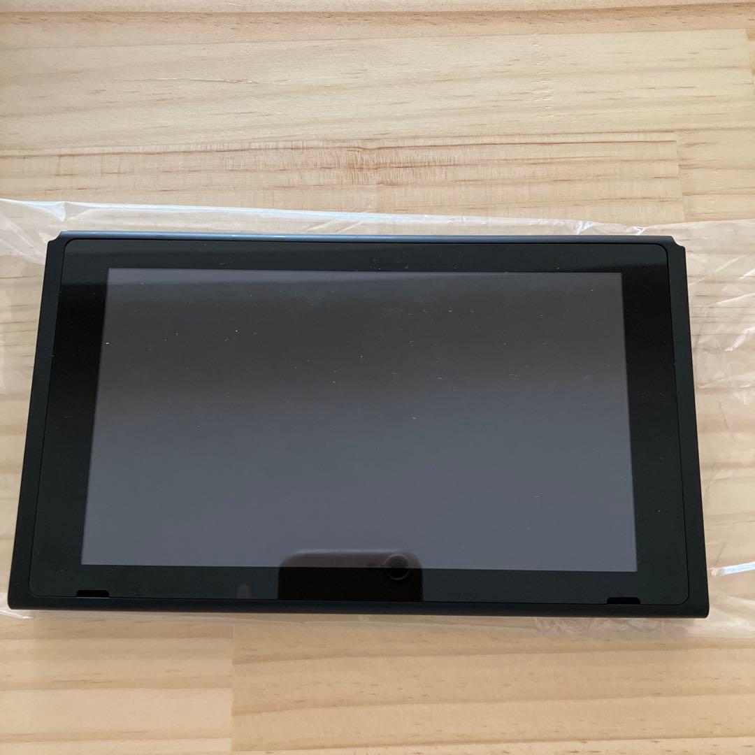 任天堂　Switch 本体　箱付き　コントローラー付き
