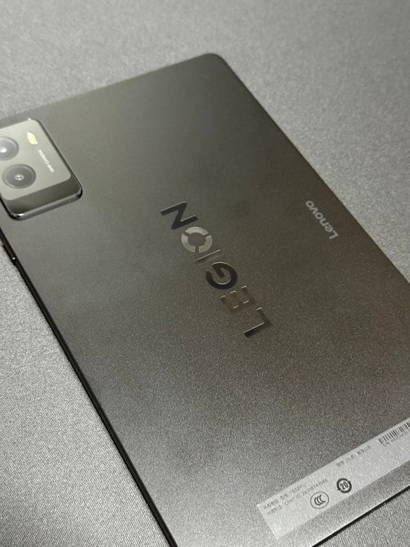 Lenovo Legion y700 2025 グローバル版　16G512G
