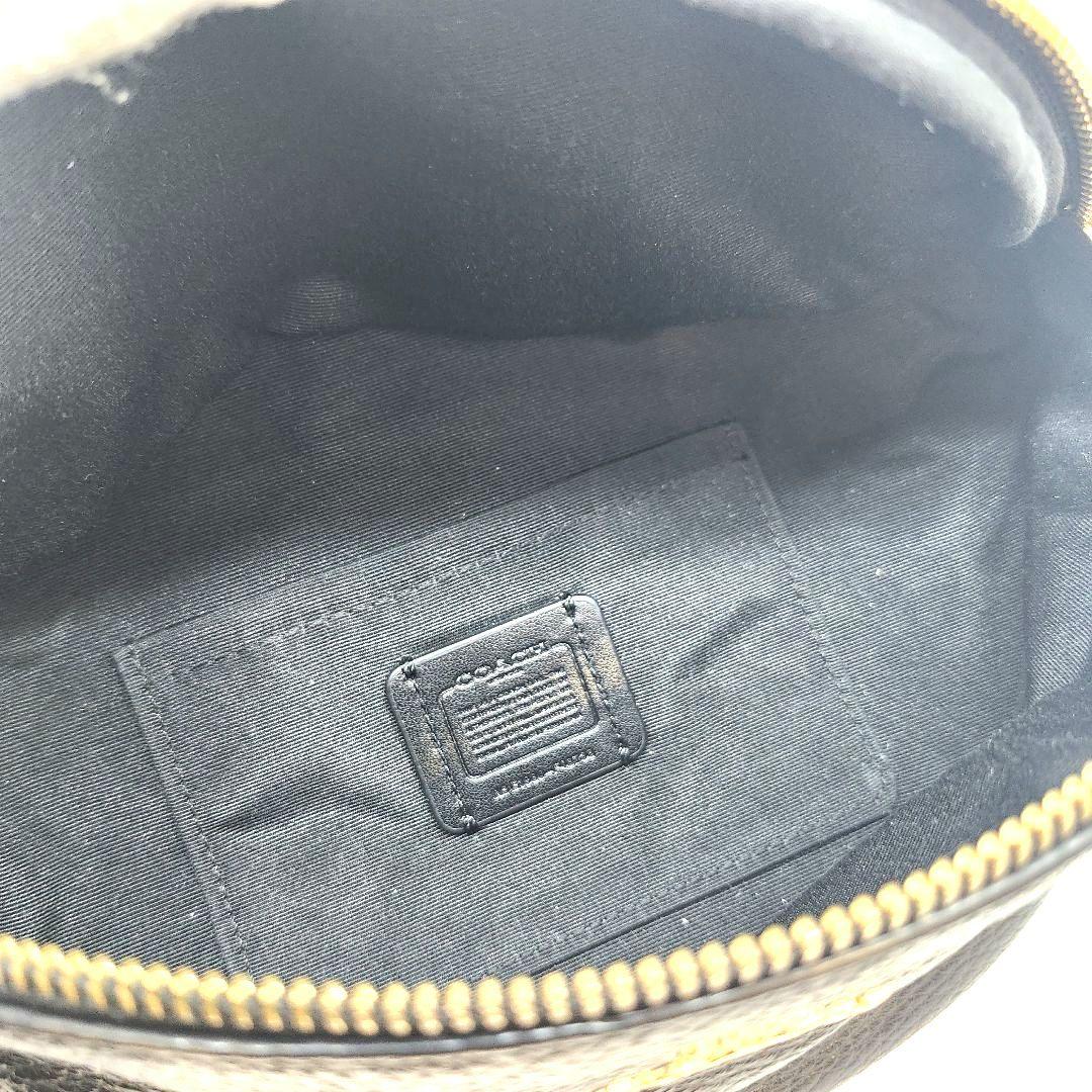 COACH 　コーチ　ボディバッグ　ブラック