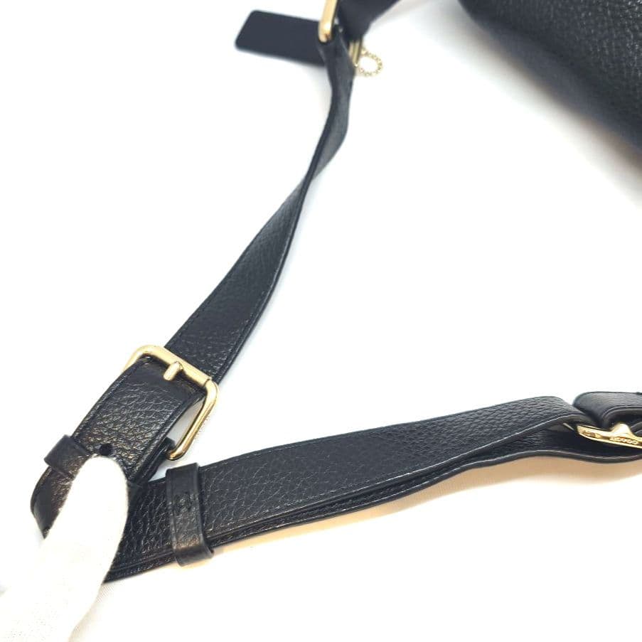COACH 　コーチ　ボディバッグ　ブラック