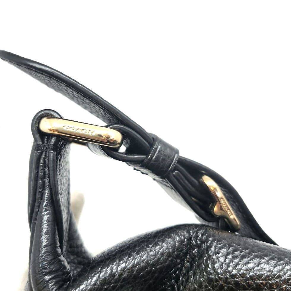 COACH 　コーチ　ボディバッグ　ブラック