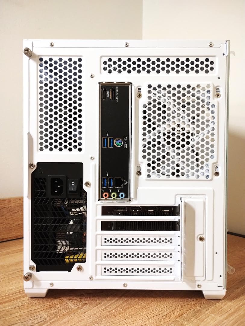 ゲーミングPC/Core i7 10700/RX5700XT/メモリ16GB
