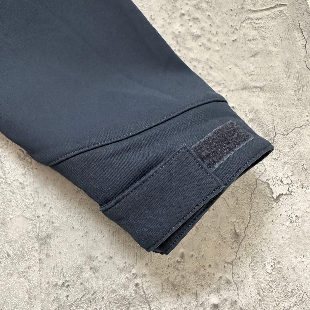 つ*っ様 【Carhartt】カーハート（XL）ソフトシェルジャケット＊企業ロゴ