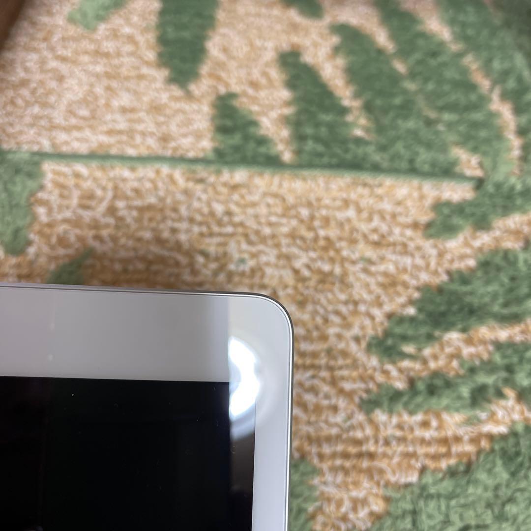 [カバー付]iPad 第7世代 32GB シルバー Wi-Fi 極美品