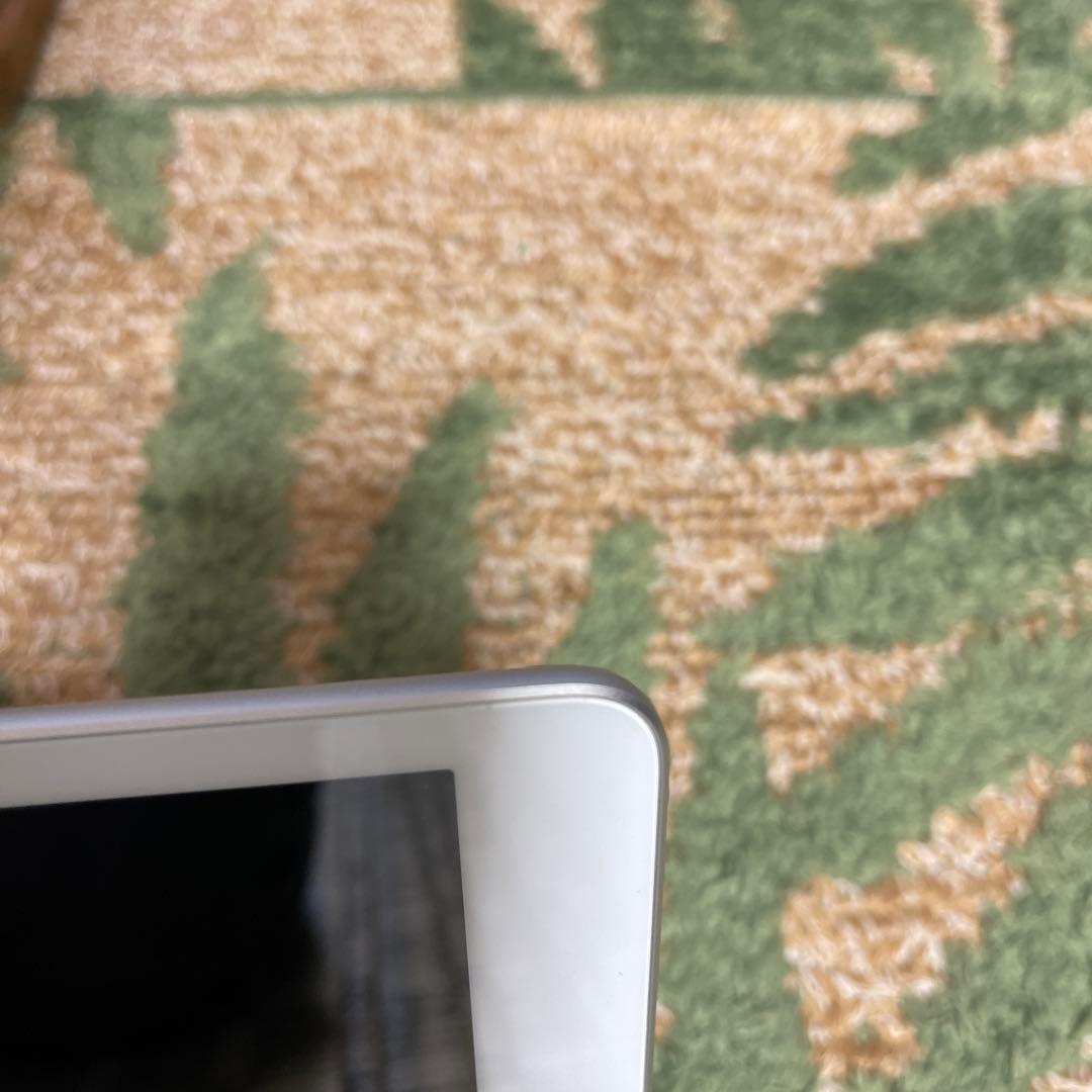 [カバー付]iPad 第7世代 32GB シルバー Wi-Fi 極美品