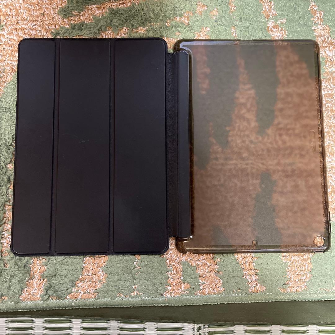 [カバー付]iPad 第7世代 32GB シルバー Wi-Fi 極美品