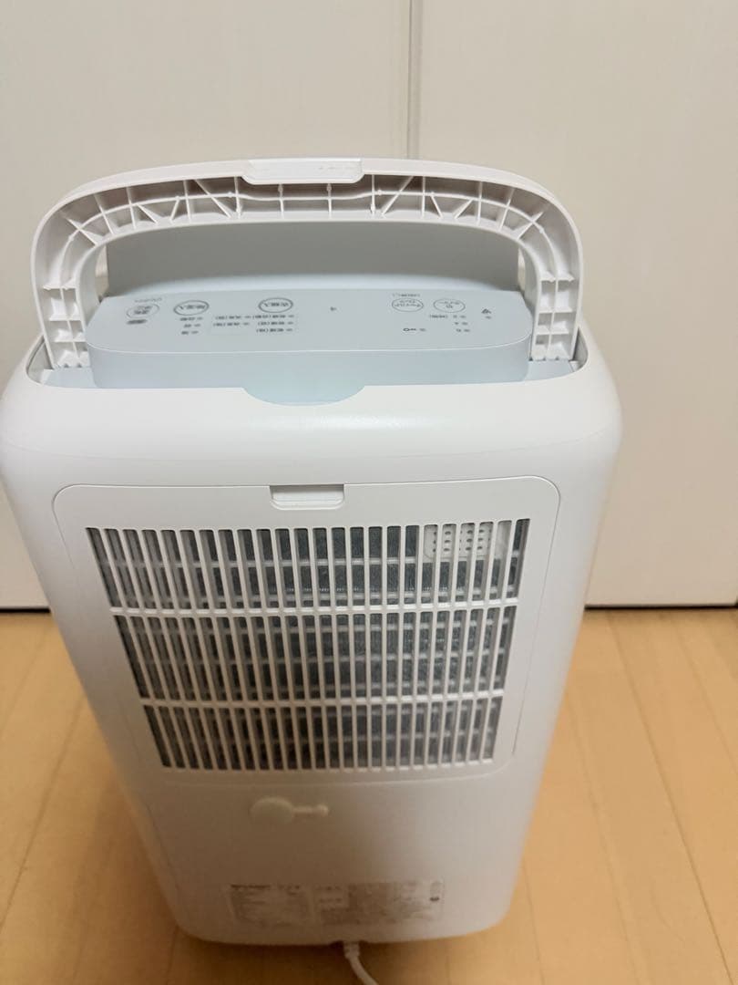 新品　シャープ 衣類乾燥 除湿機 CV-P71-W プラズマクラスター 7000