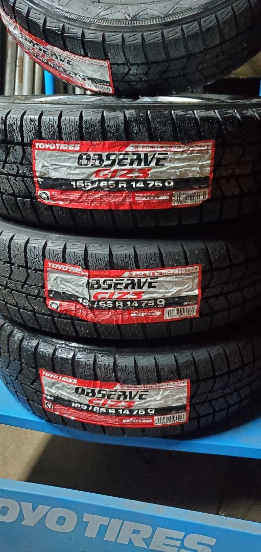 新品スタッドレストーヨーGIZ3新品バルブ　ホイールセット155/65R14②