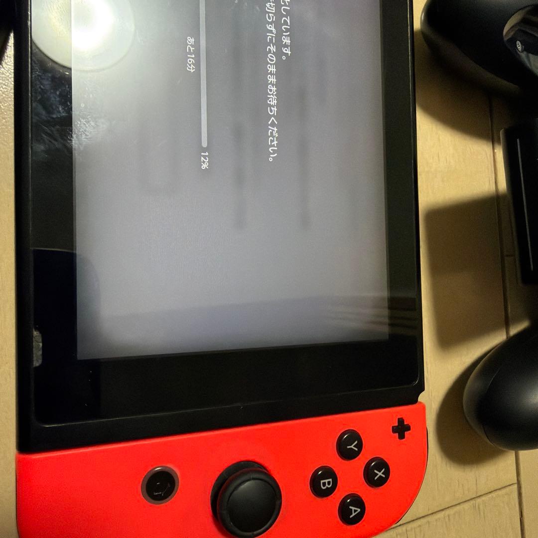 Nintendo Switch 本体 赤と青 Joy-Con 付属品あり