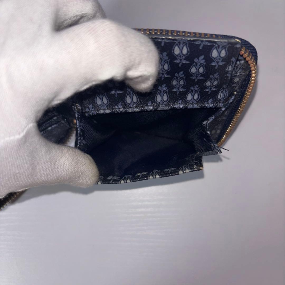 0034 TORY BURCH 総柄 ラウンドファスナー TTロゴ 折り財布