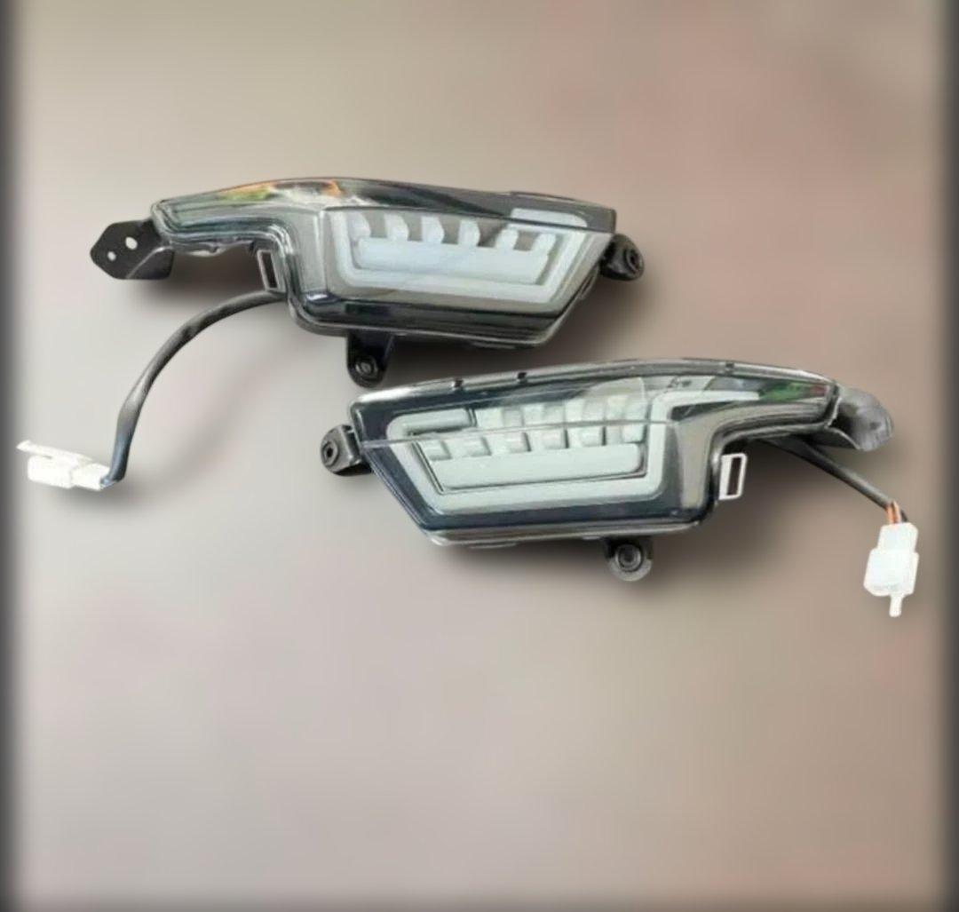 NEW! シグナスX　4型用　LEDフロントウインカー