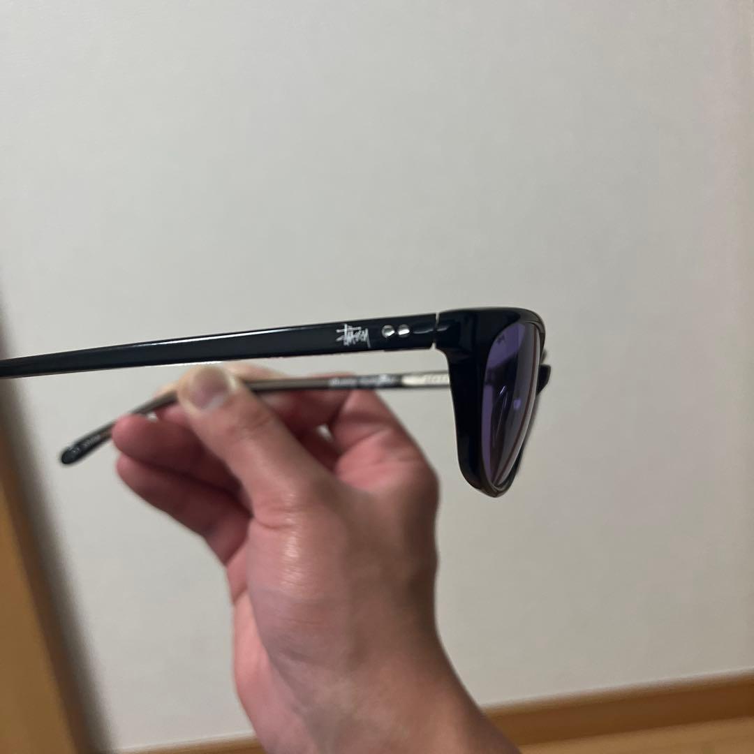 柴田ひかり着用old stussy Richie sunglasses