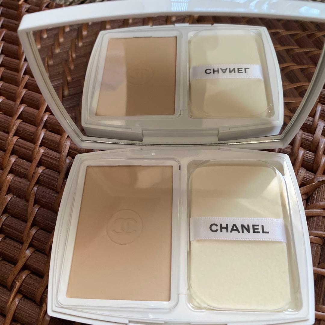 CHANEL ル　ブラン　ブライトニングコンパクト　B10