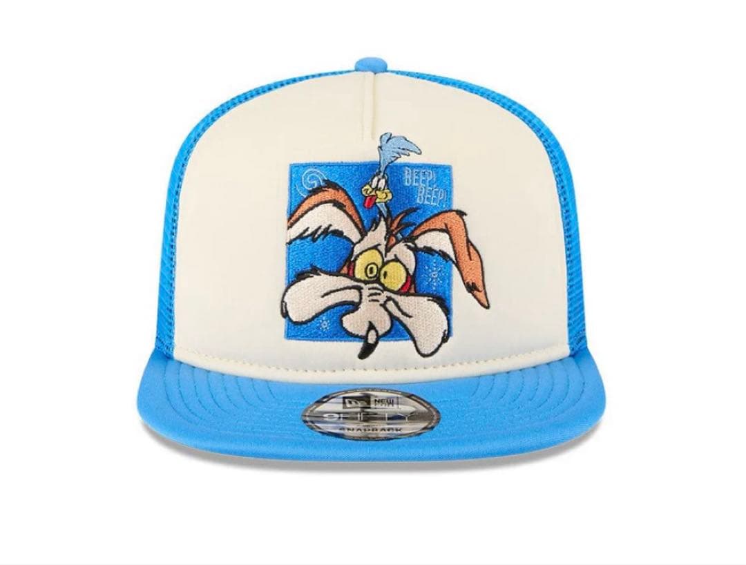 New Era キャラクター刺繍トラッカーキャップ