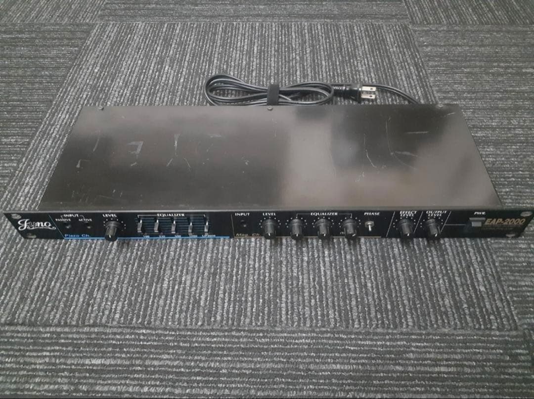 EAP-2000 エレクトリックアコースティックギタープリアンプ