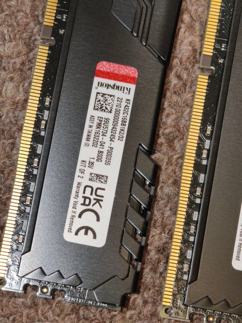 Kingston DDR4メモリー 16GB x 3枚 3200MT/s