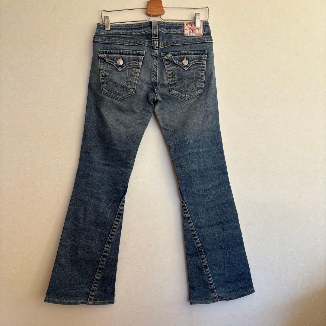 【TRUERELIGION】28 JOEY フレアデニムパンツ