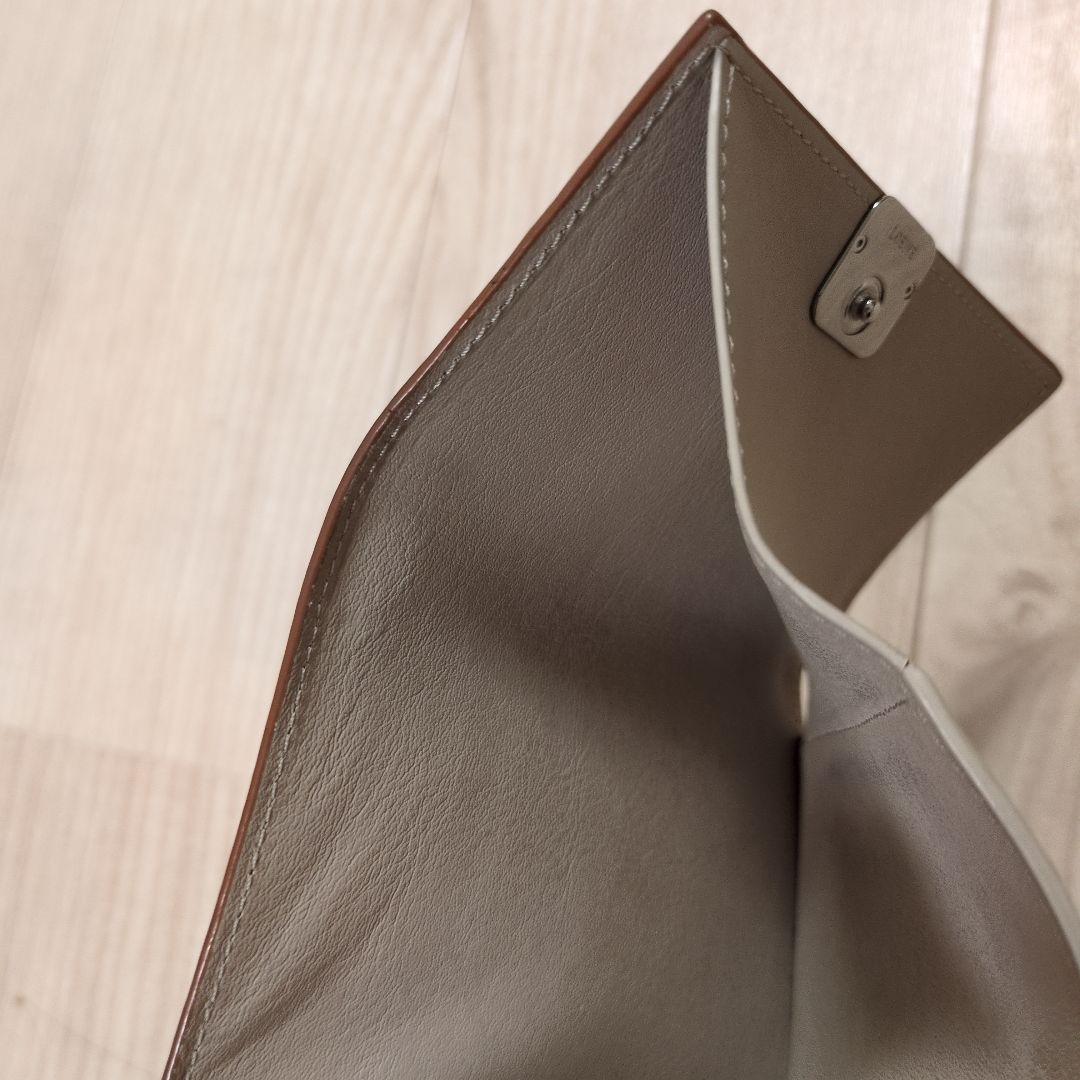 LOEWE 三つ折り財布 アナグラム ライトゴースト 箱付 バーティカルスモール