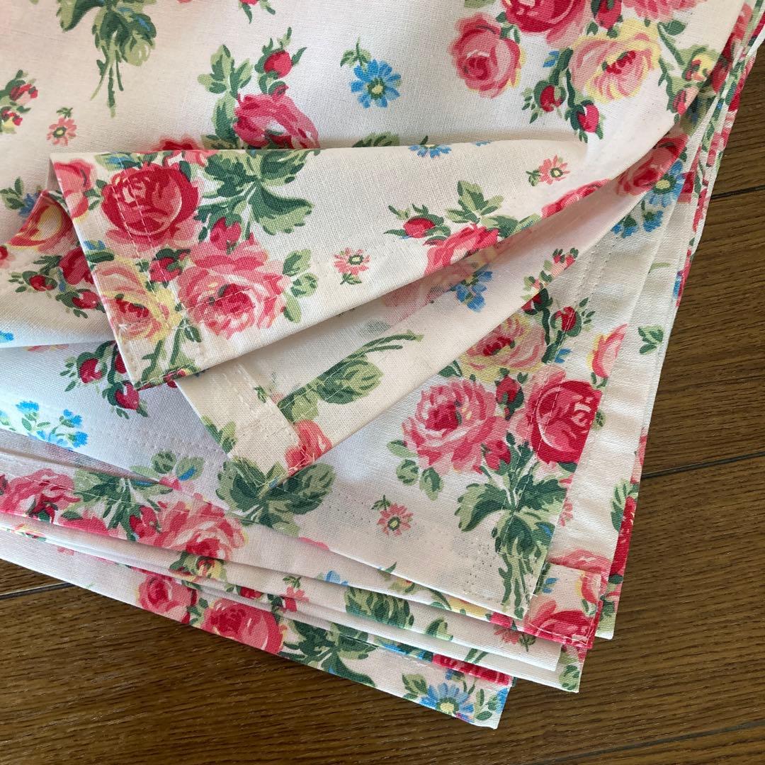 しろくま様　table runner ローラアシュレイ