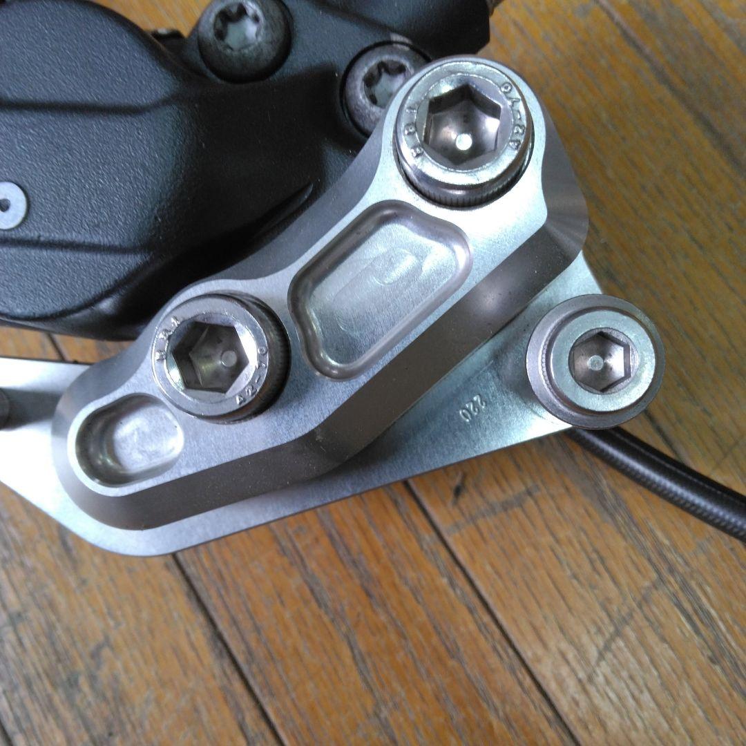 XR50モタードbrembo 4ポット40mmブレーキキャリパーセット