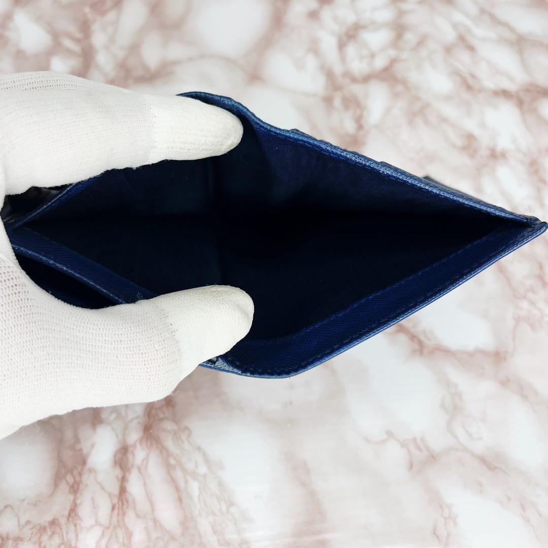 【極美品】PRADA 二つ折り財布　折り財布90