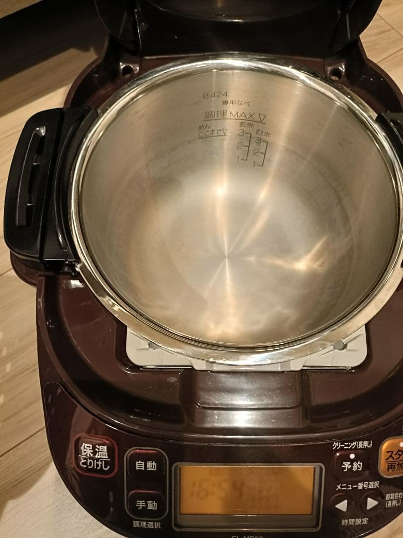 ミ*ー様 象印 電気圧力鍋 EL-MB30AM