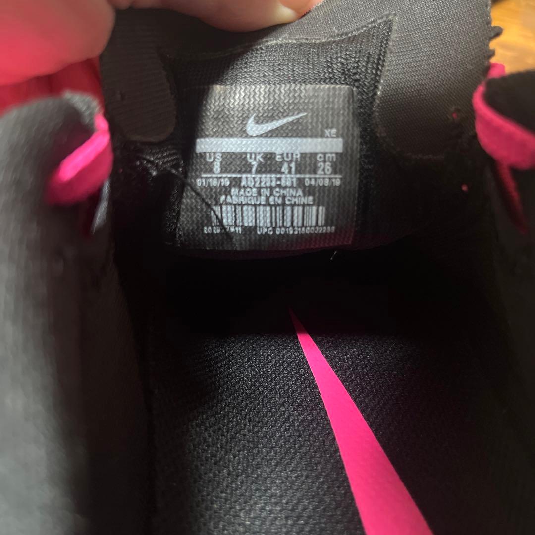 ☆サボテン☆Nike zoomピンク メッシュシューズ　26.0cm