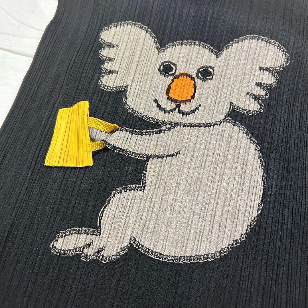 テ*様 激レア　イッセイミヤケ　pleats please コアラ 半袖Tシャツ