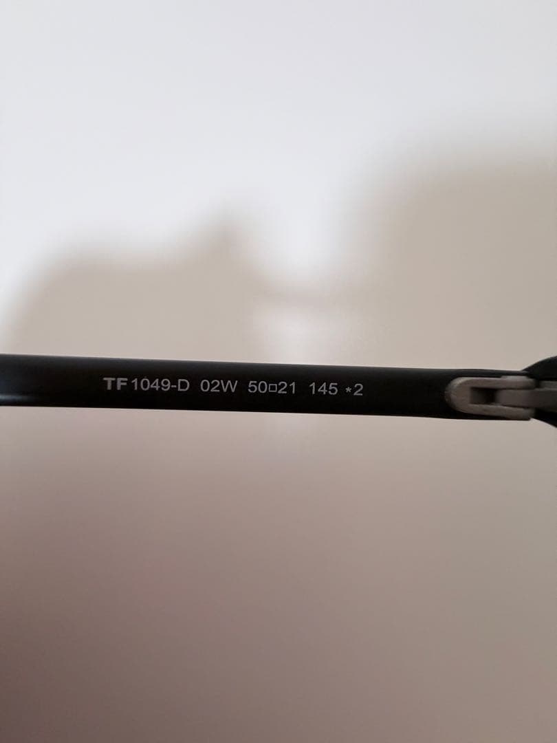 【未使用】TOM FORD TF1049-Dサングラス