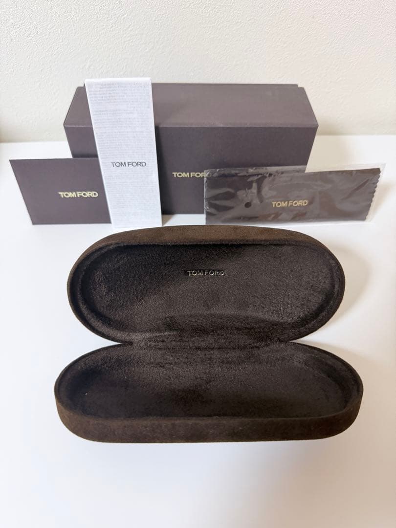 【未使用】TOM FORD TF1049-Dサングラス