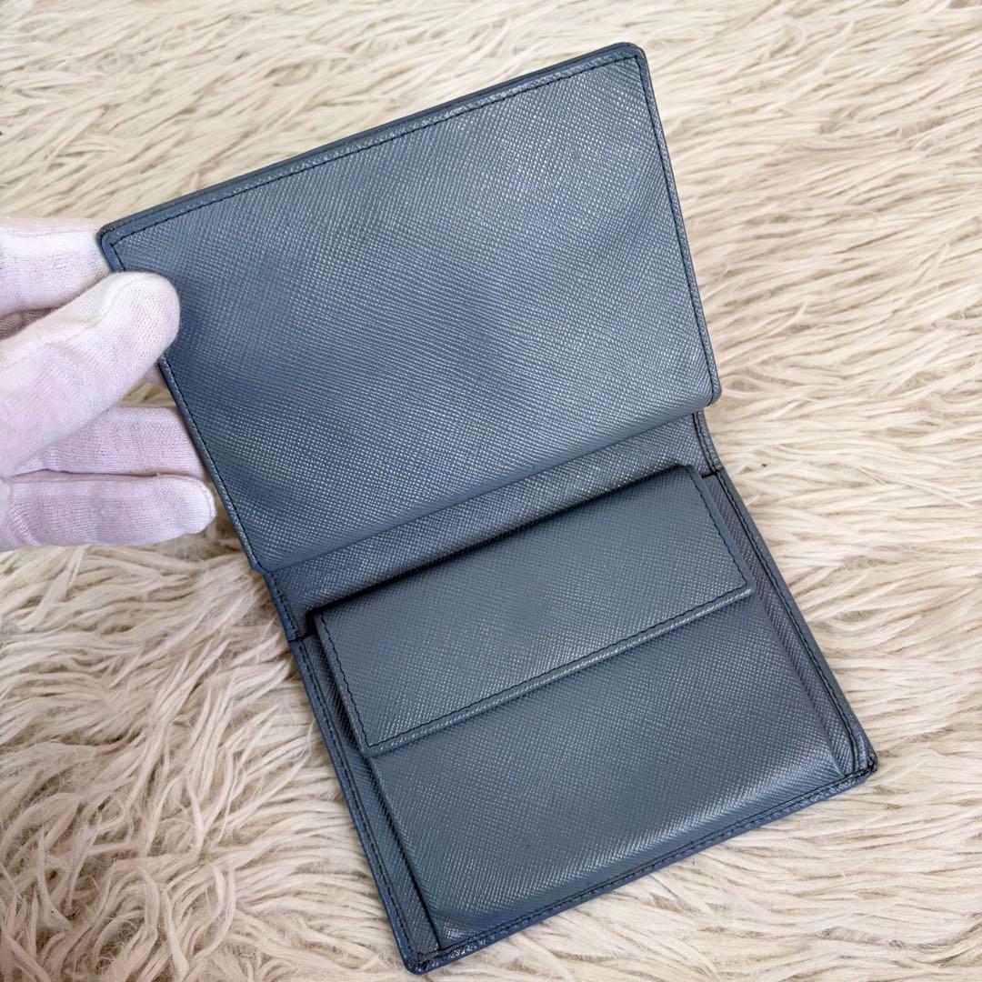 極美品/希少スカイブルー✨PRADA プラダ サフィアーノ 折り財布 三角ロゴ
